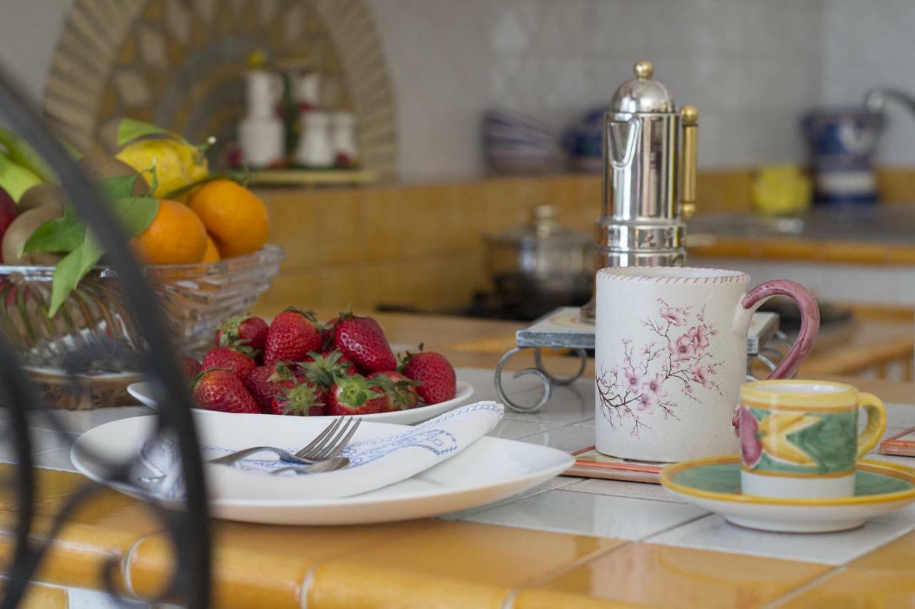 Panorama Host - Domus Amalfi Coast Apartment Майори Екстериор снимка