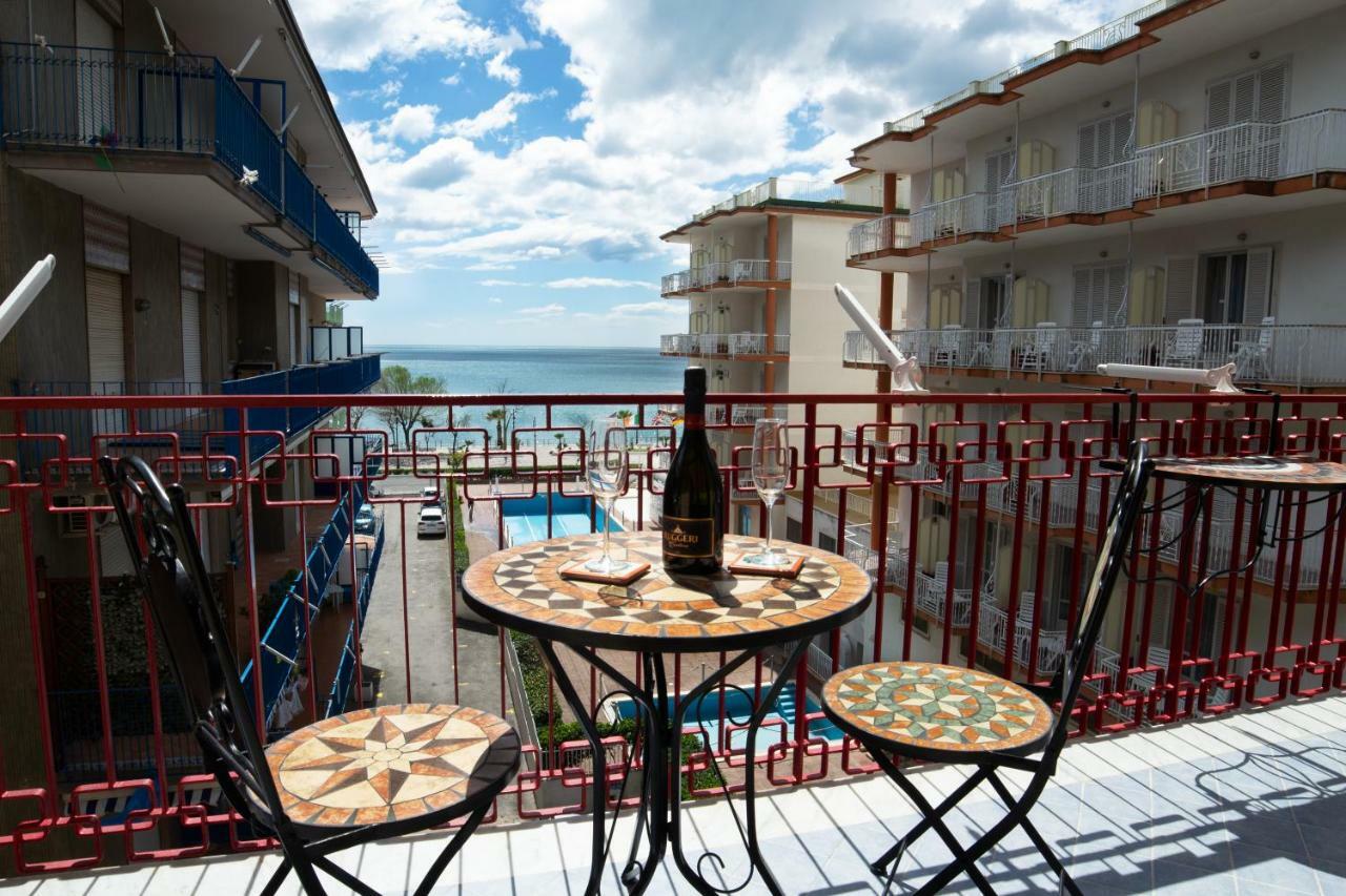 Panorama Host - Domus Amalfi Coast Apartment Майори Екстериор снимка
